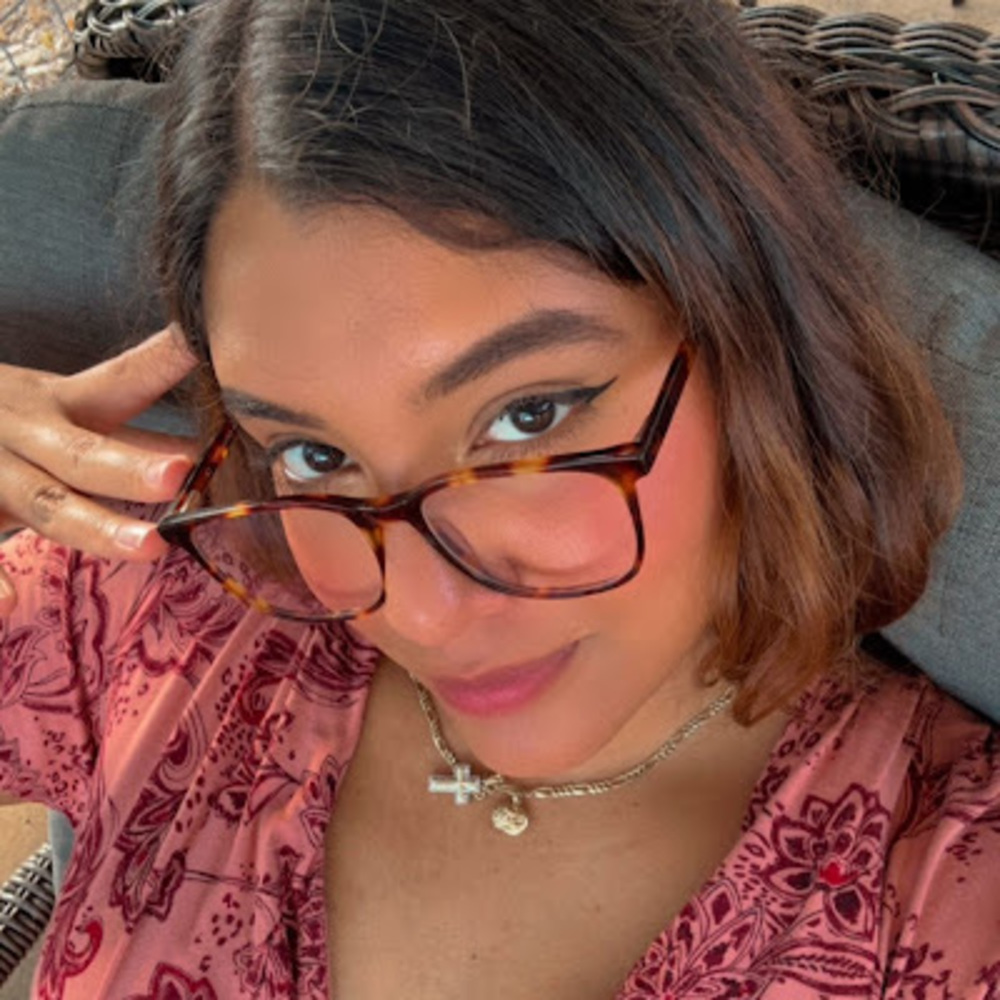 Meet your Posher, Sabrina